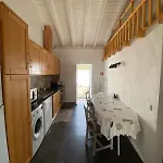 Sunny Da Viana, Prázdninový dům Aljezur