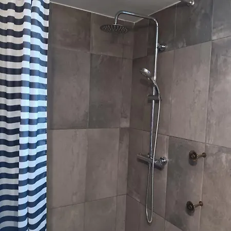 Sunny Da Viana, Vakantiehuis Aljezur