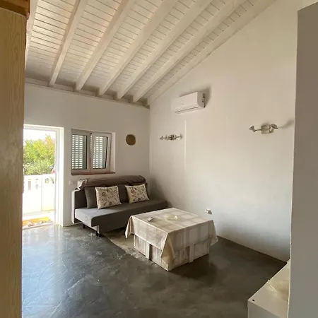 Sunny Da Viana, Vakantiehuis