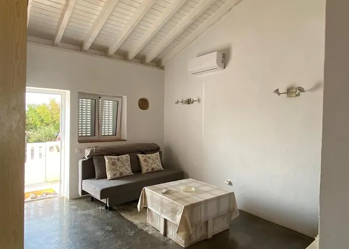 Sunny Da Viana, Dom wakacyjny